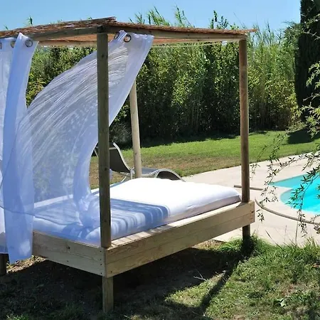 Aillan Herve Piscine Chauffee Et Son Villa *